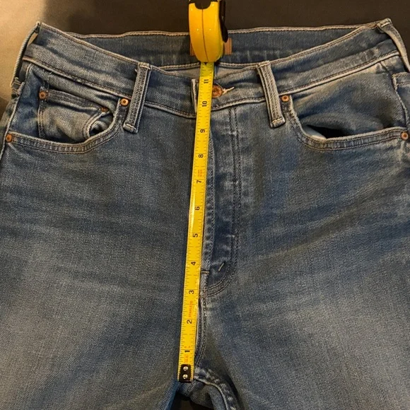 MOTHER Blue Tomcat Jeans - Picture 7 of 8